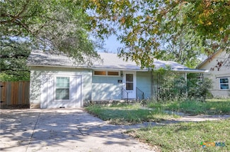 1415 N 7th St, Temple, TX 76501