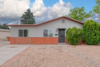 9108 Lagrima de Oro Rd NE, Albuquerque, NM 87111