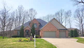 2238 Red Lodge Ct, Green Bay, WI 54311