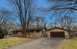 11345 53rd Ave N, Plymouth, MN 55442