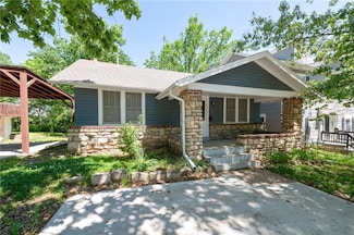 2010 E 48th Terrace, Kansas City, MO 64130