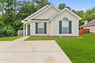 13451 Addison Ave, Gulfport, MS 39503