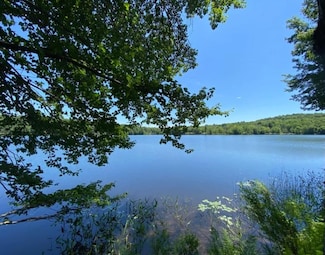 0 Stockport Rd, Lake Como, PA 18437