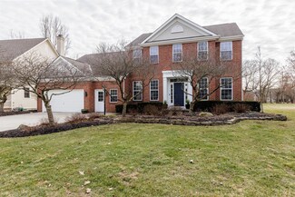 7623 Kestrel Way W, Dublin, OH 43017
