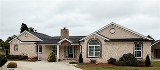 4535 Zachary St, Winston Salem, NC 27107