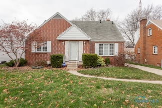 4113 Kingsmoor Dr, Toledo, OH 43613