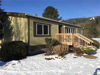 8247 Reece St, Lyman, WA 98263