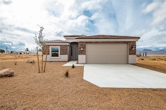 10180 N Cerro Dr, Kingman, AZ 86401
