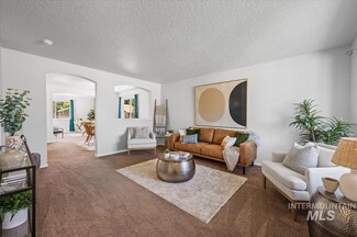 961 N Pyrite Place, Kuna, ID 83634