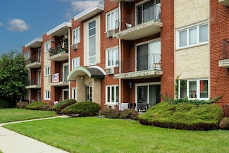 4754 W 101st St Unit 1A, Oak Lawn, IL 60453