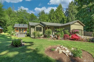 17028 Suquamish Way NE, Suquamish, WA 98392