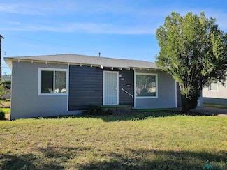 105 E Plaza Dr, Clovis, NM 88101