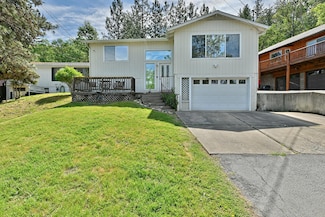 645 S 5th St, Jacksonville, OR 97530
