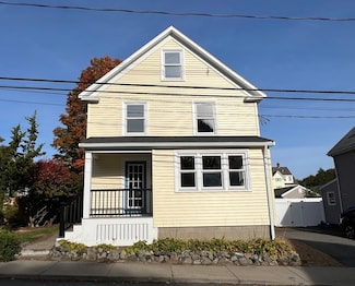 21 Brownville Ave, Ipswich, MA 01938