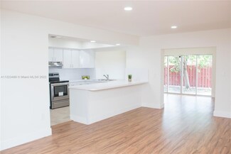 4199 W 19th Ave, Hialeah, FL 33012