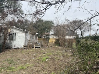 1210 Morris St, Corpus Christi, TX 78401