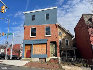 353 N 4th St, Reading, PA 19601