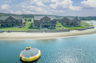 N8532 Waterway Cir, New Lisbon, WI 53950