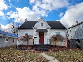 4324 S Park Dr, Fort Wayne, IN 46806