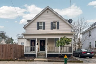 378 Montgomery Ave, Cranston, RI 02905