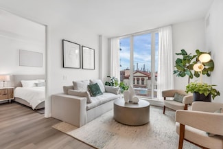 29-17 40th Ave Unit 713, Long Island City, NY 11101