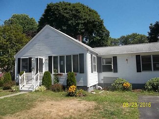 160 Borden Ave, Johnston, RI 02919