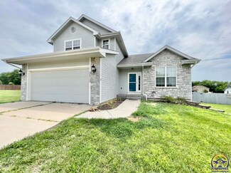 3513 SE Mercury Ct, Topeka, KS 66605