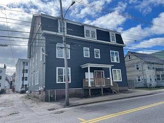 227 Elm St, Biddeford, ME 04005