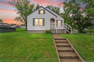 401 S Jackson St, Salem, IN 47167
