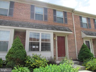 21 Acorn Blvd, Lancaster, PA 17602