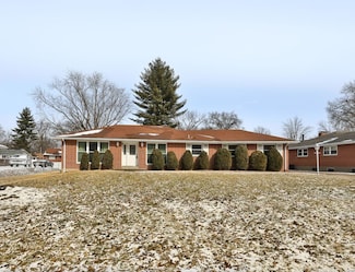 4055 Nara Dr, Florissant, MO 63033