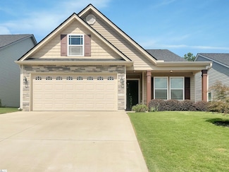 530 Ridgeville Crossing Dr, Inman, SC 29349