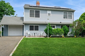 27 The Plains Rd, Levittown, NY 11756