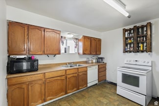 14 E Main St, Goshen, UT 84633