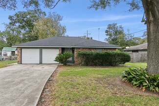 5210 Moonmist Dr, Beaumont, TX 77706