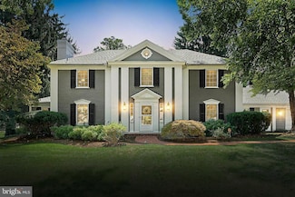 170 Edgewood Dr, York, PA 17403