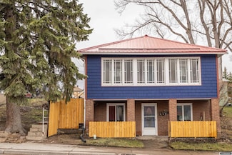 1015 Pine Ave, Kemmerer, WY 83101