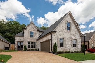 584 Holden Dr, Cordova, TN 38018