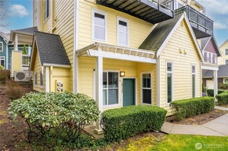 2012 NE Katsura St Unit A, Issaquah, WA 98029
