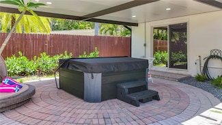 1715 NE 38th St, Oakland Park, FL 33334