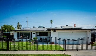 4143 E Bellaire Way, Fresno, CA 93726
