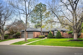 4011 S Ivy Ln, Englewood, CO 80111