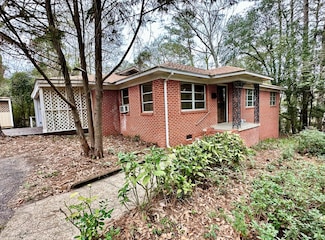 611 Garden Dr, Laurel, MS 39440