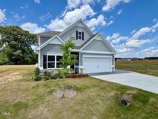 140 Continental Ln, Smithfield, NC 27577