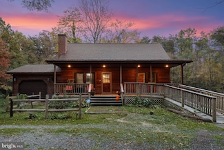 8323 Arlene Acres Dr, Fredericksburg, VA 22408