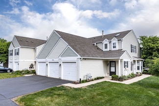 2211 Waterleaf Ct Unit 101, Naperville, IL 60564