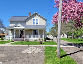 325 E Emerson St, Ithaca, MI 48847
