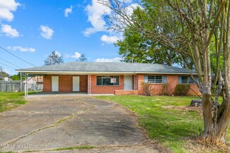 3716 Old Brandon Rd, Pearl, MS 39208