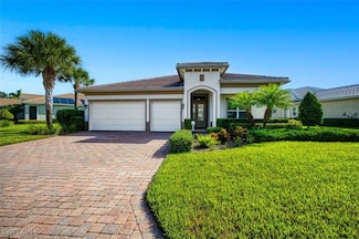 13840 Woodhaven Cir, Fort Myers, FL 33905