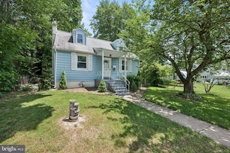 515 N Walnut Ave, Magnolia, NJ 08049
